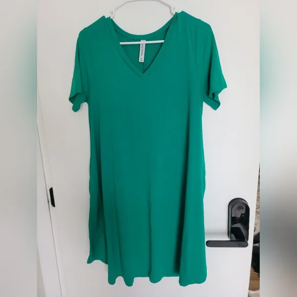 Zenana Outfitters Dresses | Zenana Kelly Green Tshirt Dress | Color: Green | Size: M | Delaneymathews1's Closet Zenana Outfitters Dresses | Zenana Kelly Green Tshirt Dress | Color: Green | Size: M | Delaneymathews1's Closet